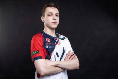 Azure Ray - Белорус Hellscream выделил фаворитов DreamLeague Season 22 по Dota 2 - procyber.me